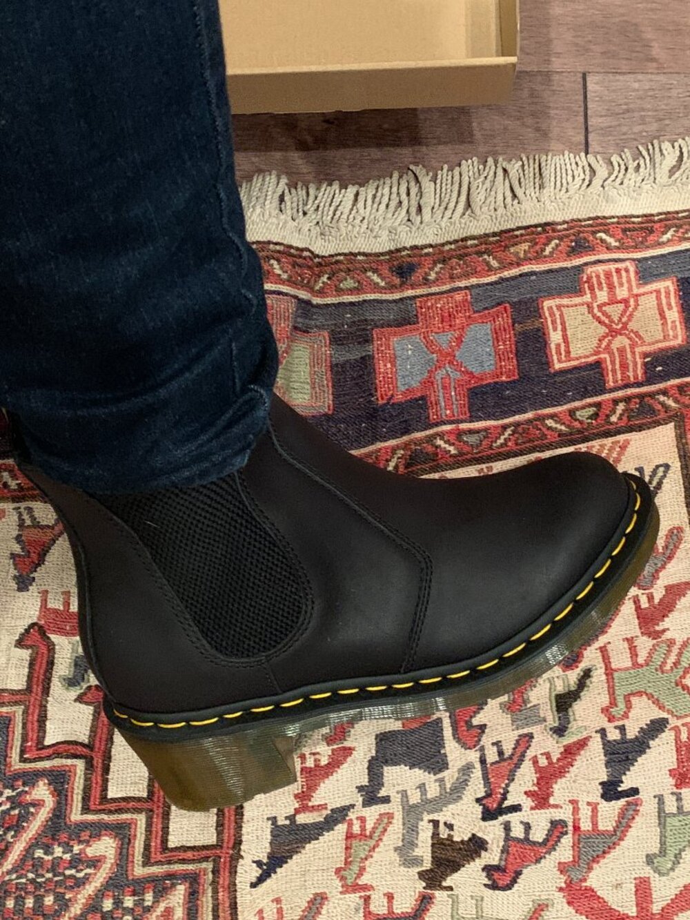 Dr. Martens Cadence Black Leather Heeled Chelsea Boots Women’s 9